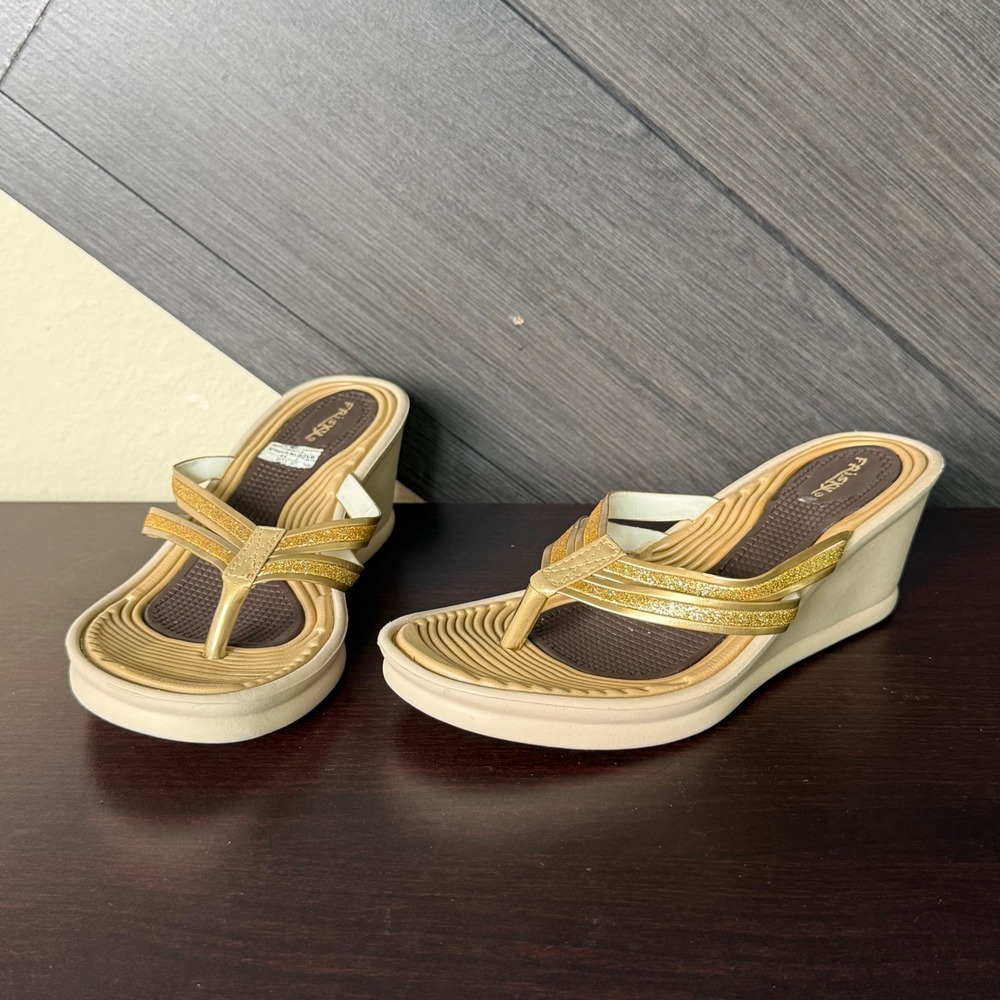Frisky Women's Gold Wedge Flip Flop Sandals Glitter Size 7 Summer Y2K